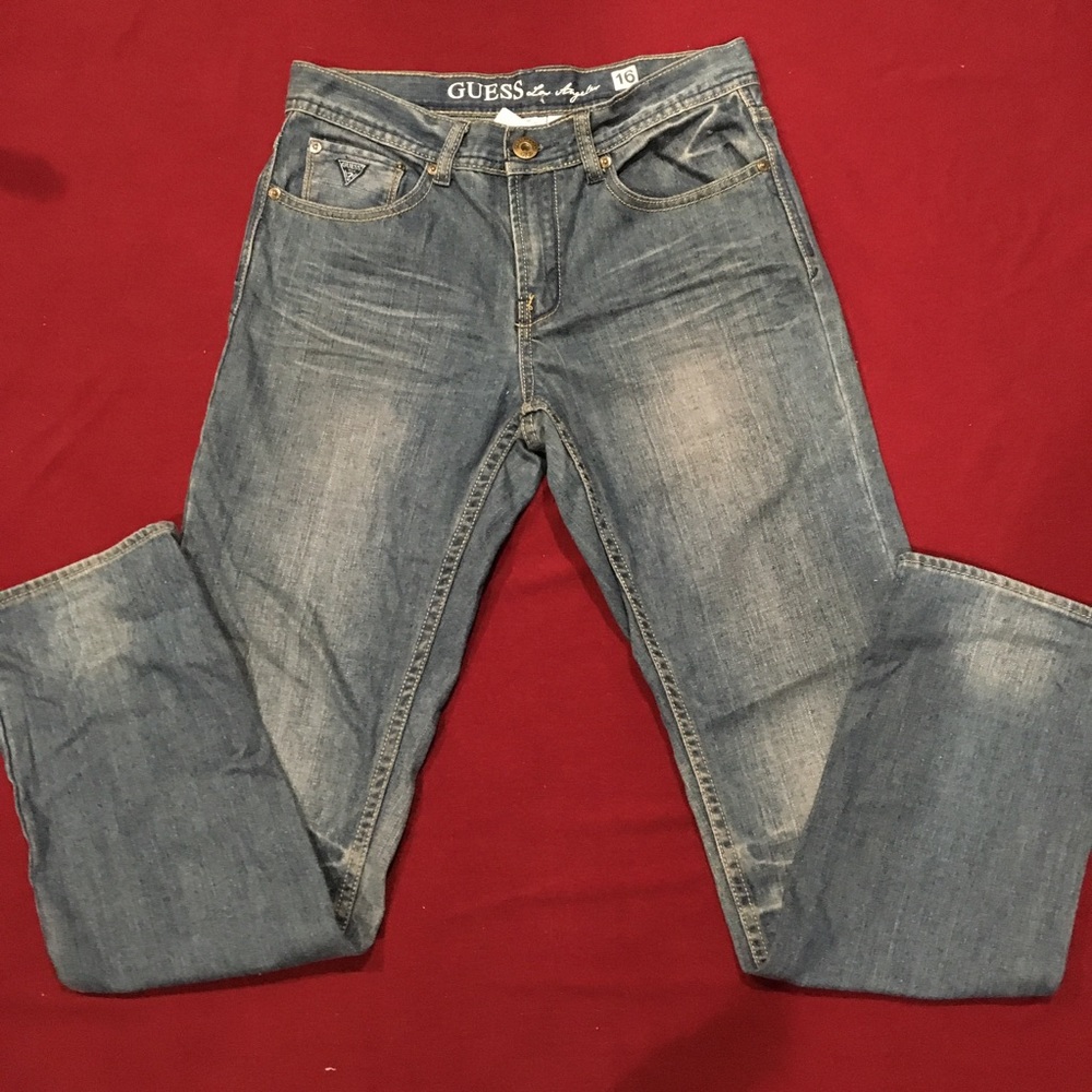 🔷GUESS young mens blue jeans size 16